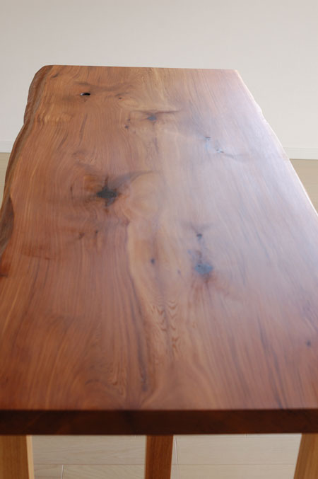 無垢天板 米杉一枚板天板ダイニングテーブル│オーダー家具と無垢天板