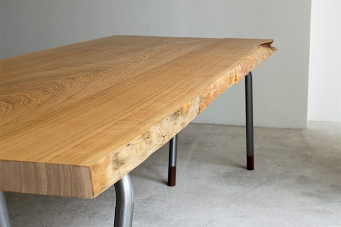 無垢のテーブル
