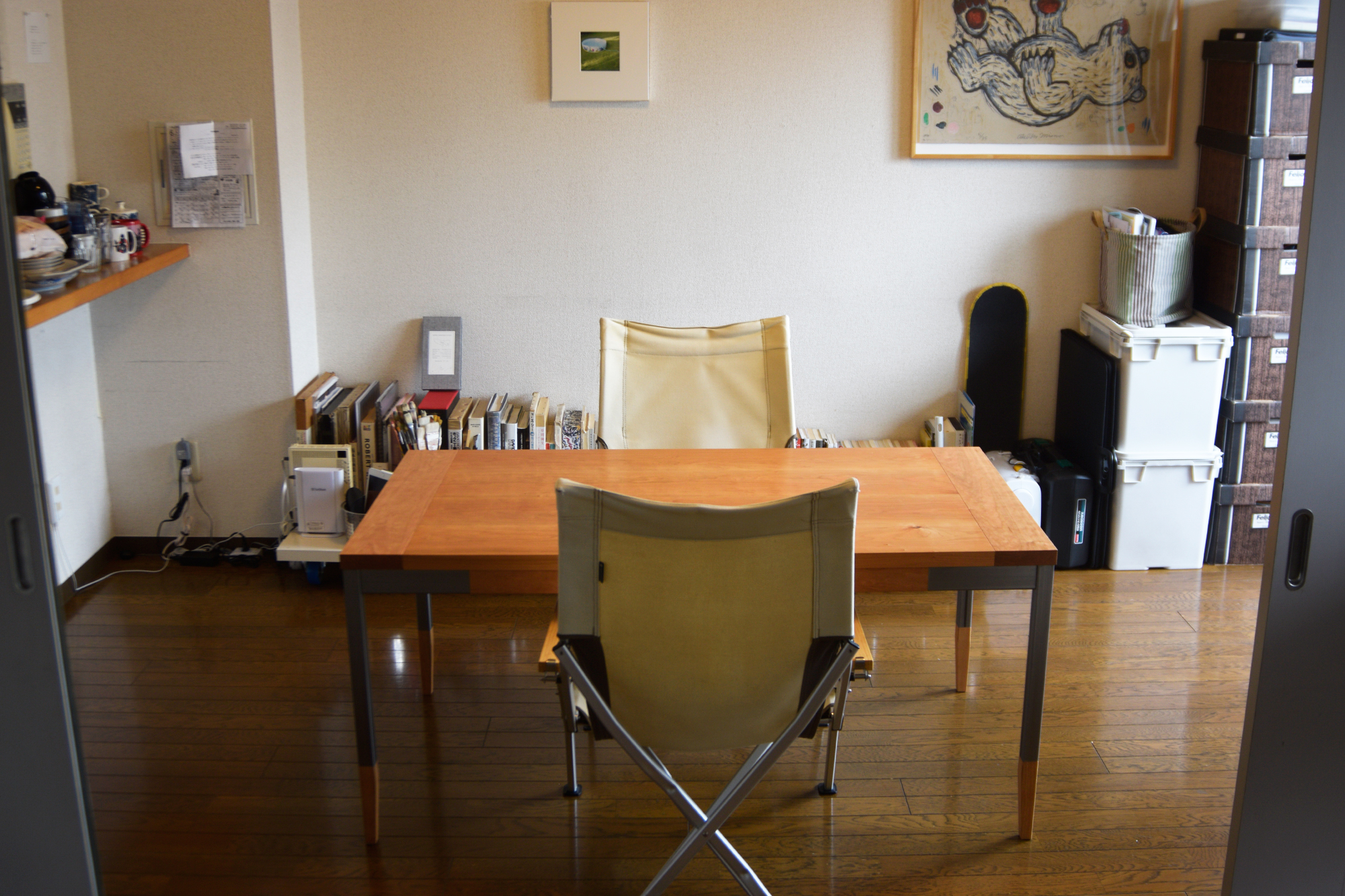 オルタナティブテーブル　テーブルの高さが少し低めで製作