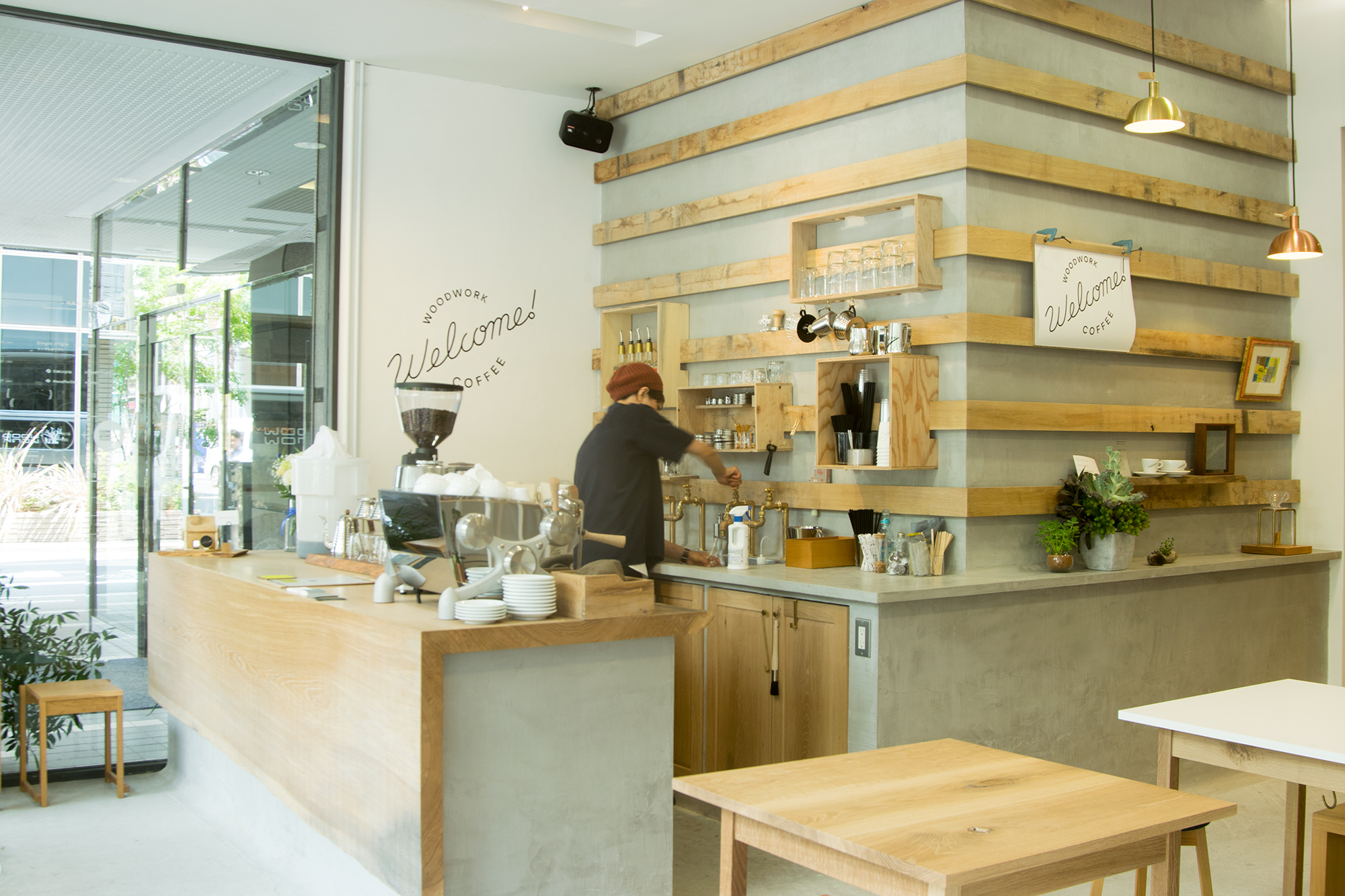 WOODWORK Welcome COFFEE　店内
