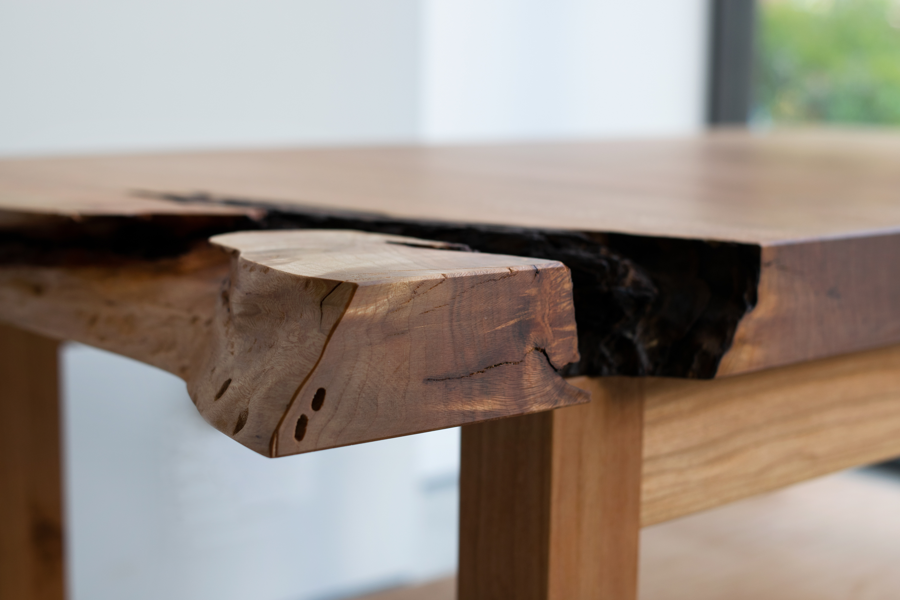 アメリカンチェリー一枚板天板から製作したローテーブル