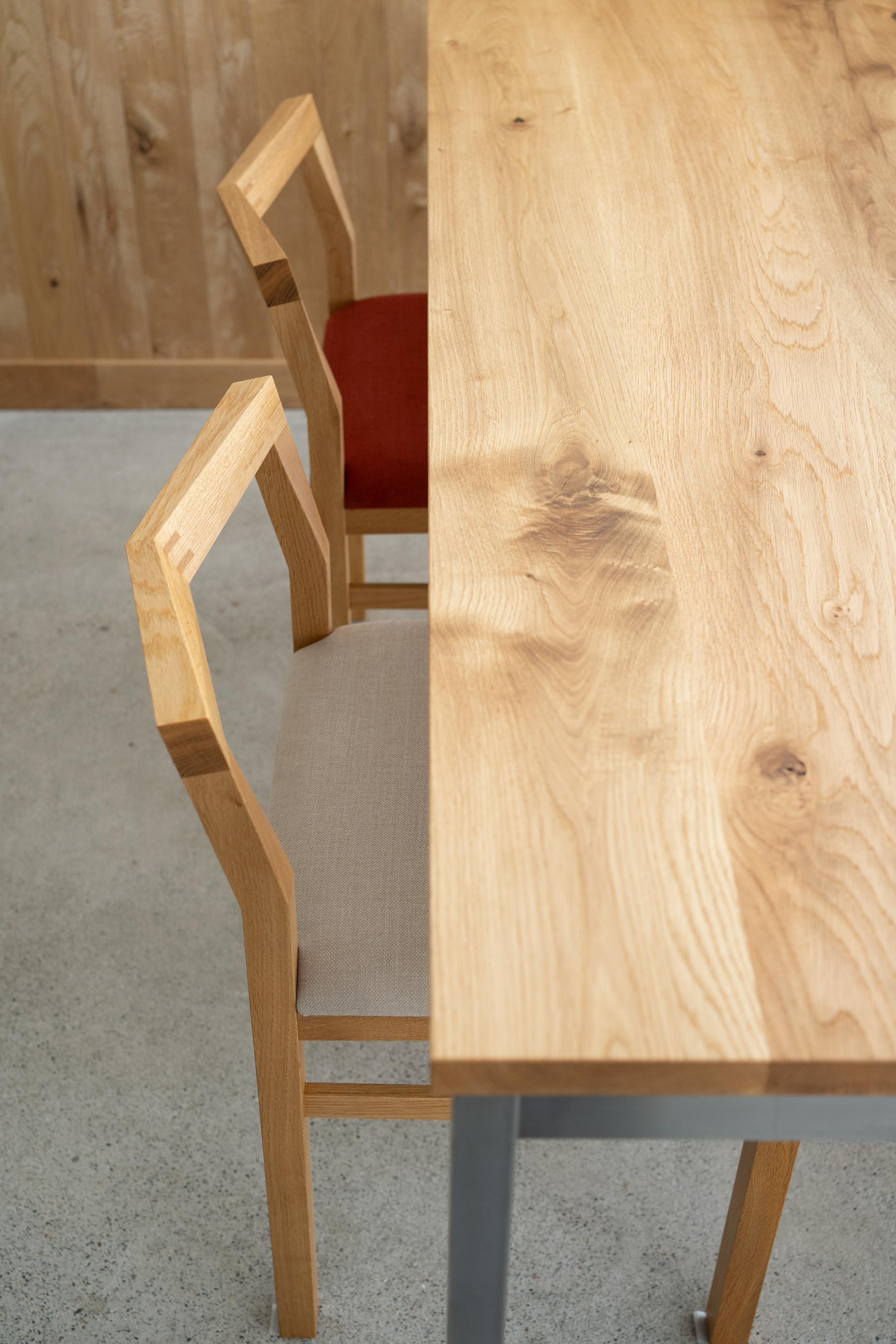 オルタナティブテーブル、ピコチェアと天板