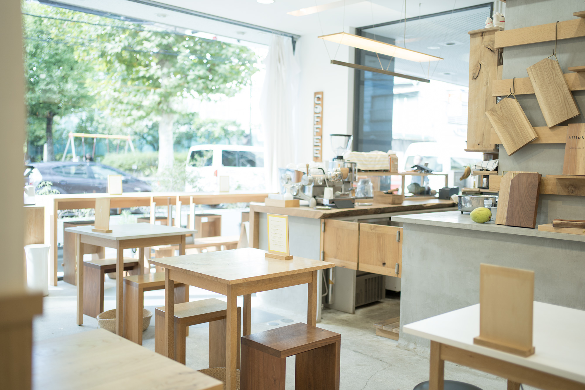 The craftsmen of the “WOODWORK”