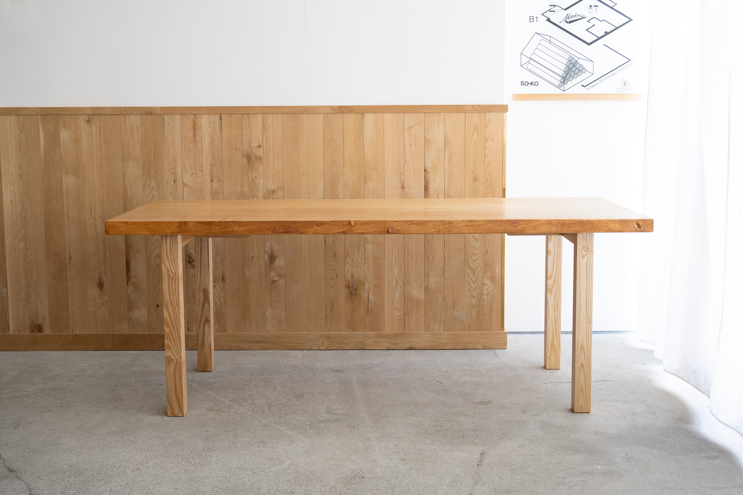 タモ一枚板天板ダイニングテーブル