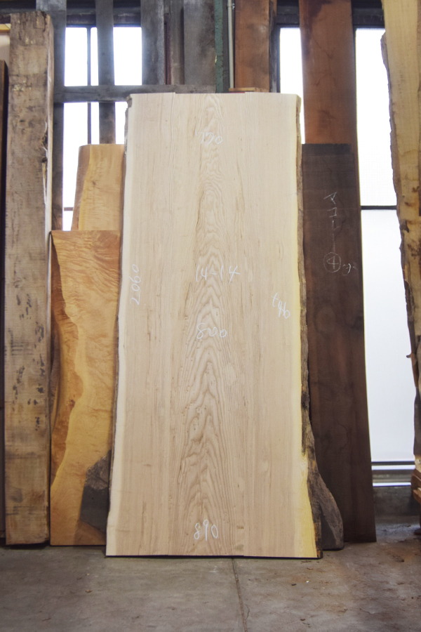 N14-14　タモ三枚接ぎ天板