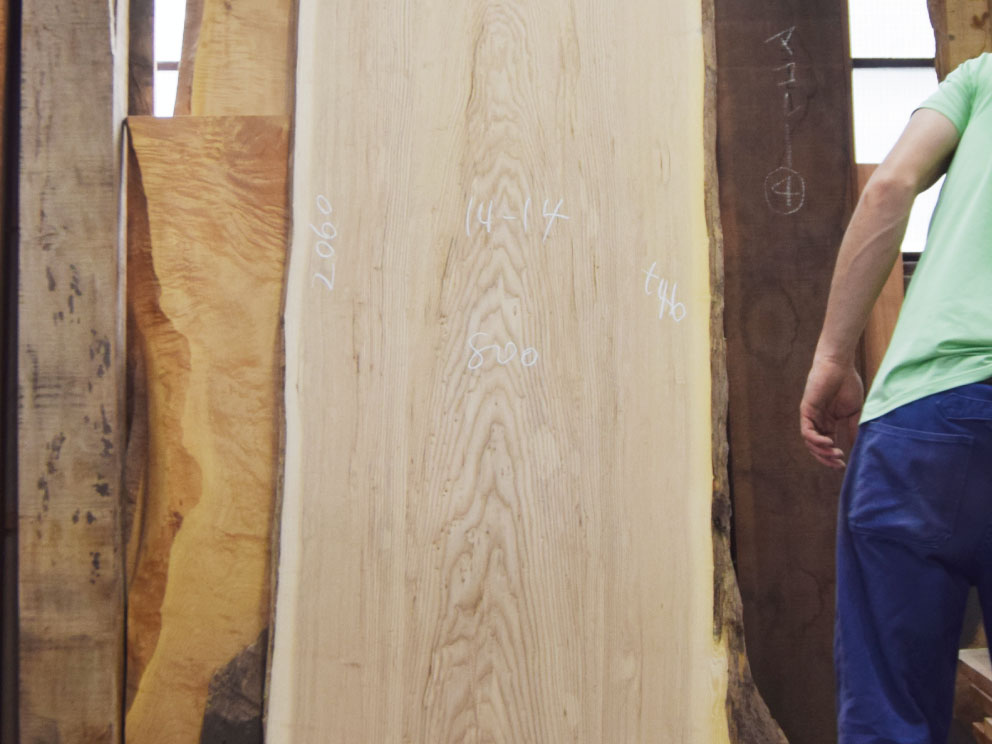 N14-14　タモ三枚接ぎ天板